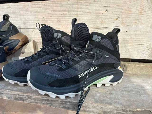Merrell wandelschoen 36 (2x) - afbeelding 2 van  4