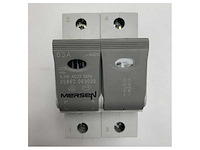 Mersen 63a 2-pole power switch disconnector fuse for marine electrical installations - j1012606b - afbeelding 3 van  7