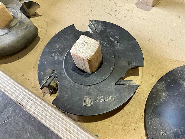 Mesblok freesmachines (4x) - afbeelding 3 van  5