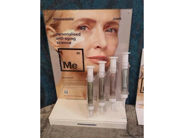 Mesoestetic age element anti-ageing concentraat display - afbeelding 2 van  6