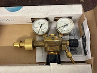 Messer griesheim constant 2000 drukregelaar - afbeelding 2 van  5