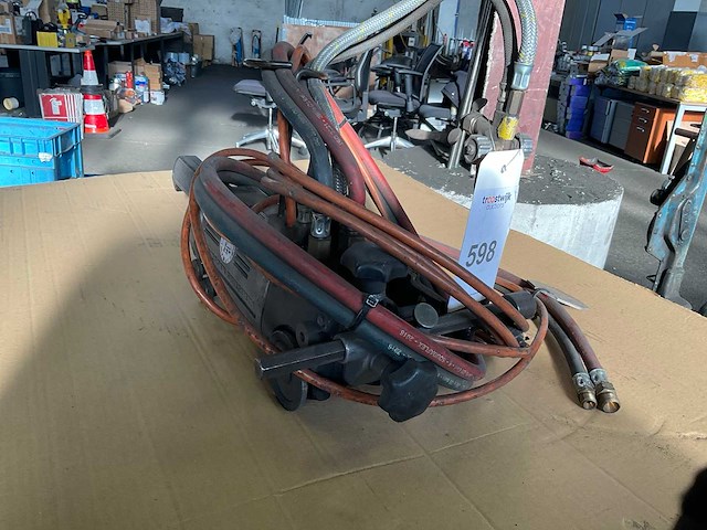 Messer griesheim quicky elektronische snijmachine - afbeelding 7 van  8