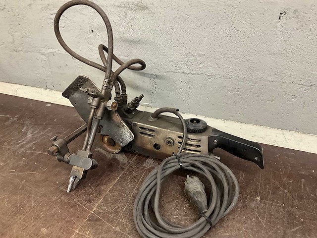 Messer griesheim quicky semi automatische lasbrander - afbeelding 1 van  4