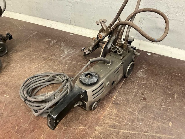 Messer griesheim quicky semi automatische lasbrander - afbeelding 3 van  4