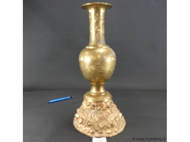 Messing kan met gedreven decor - afbeelding 1 van  5