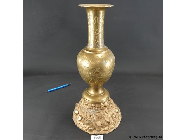 Messing kan met gedreven decor - afbeelding 2 van  5