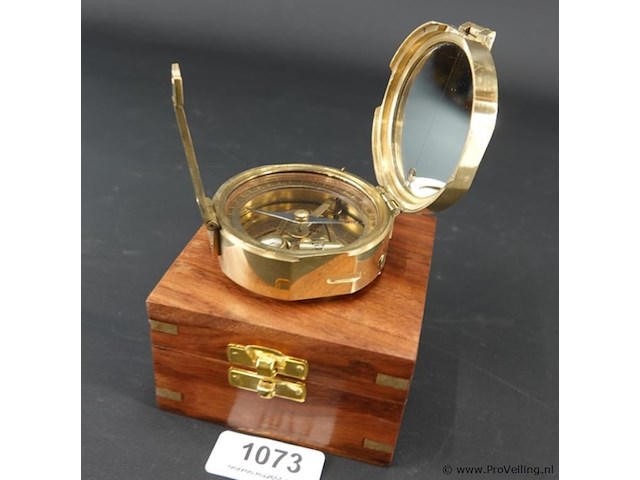 Messing kompas - afbeelding 1 van  5