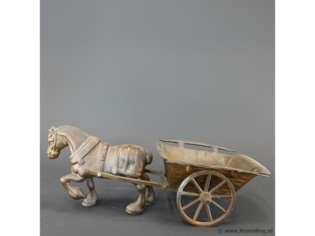 Messing of koperen paard met een wagen - afbeelding 2 van  5