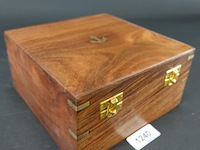 Messing sextant in met brons beslagen houten kist - afbeelding 5 van  5