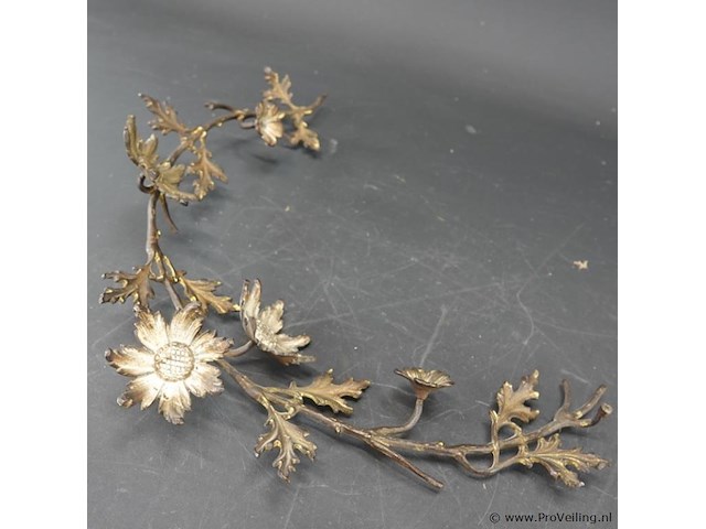 Messing wand- of plafonddecoratie in hollywood regency-stijl. - afbeelding 2 van  5