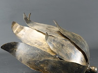 Messing wandlamp met bloem/bladmotief in een hollywood regency-stijl uit de jaren 60. - afbeelding 3 van  5