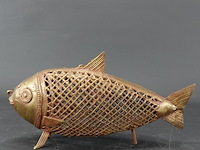 Messing/bronzen dhokra-visgemaakt met verlorenwastechniek - afbeelding 2 van  5