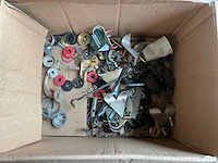 Messsing hang- & sluitwerk - afbeelding 9 van  9