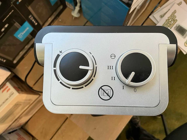 Mestic mkk-230 elektroheater (2x) - afbeelding 4 van  5
