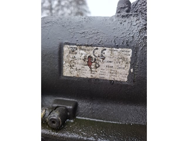 Mestpomp met diverse metalen delen bouwjaar 2018 - afbeelding 4 van  4