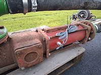 Mestpomp met hydro motor - afbeelding 10 van  10