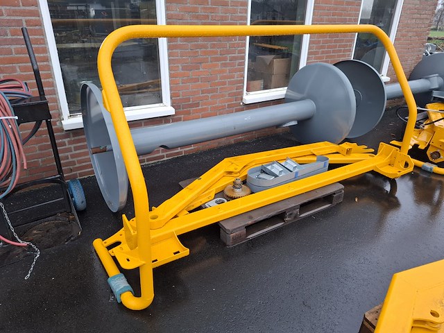 Mestslanghaspel in onderdelen - afbeelding 1 van  5