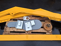 Mestslanghaspel in onderdelen - afbeelding 2 van  3