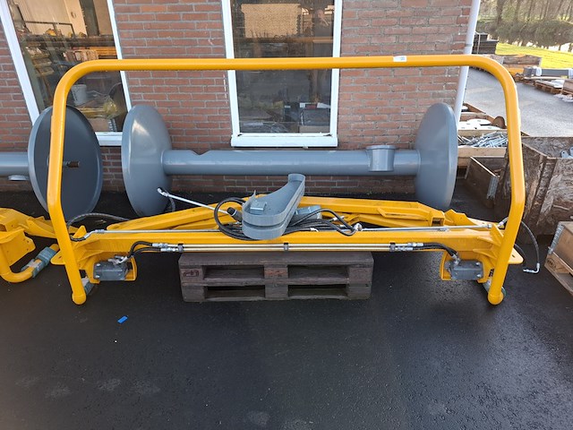 Mestslanghaspel in onderdelen - afbeelding 9 van  16