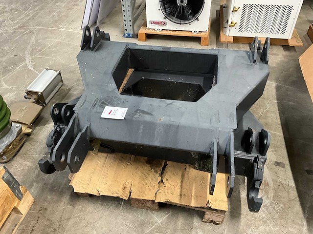 Mesttank hefinrichting frame (2x) - afbeelding 3 van  5