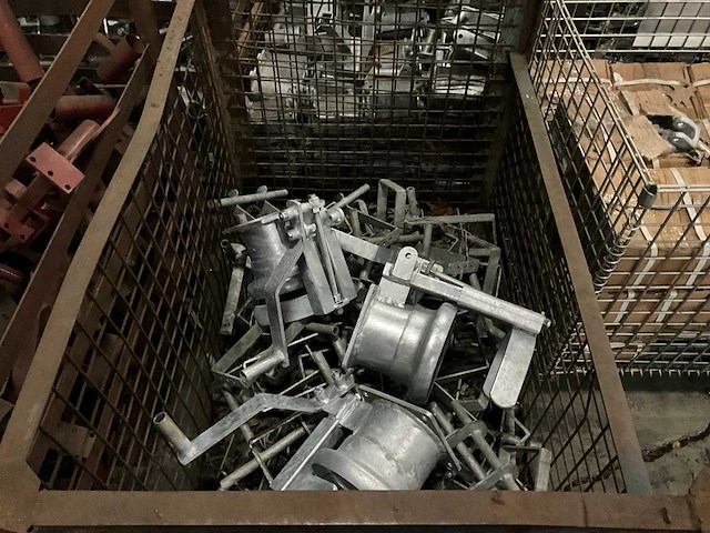 Mesttank onderdelen - afbeelding 1 van  3