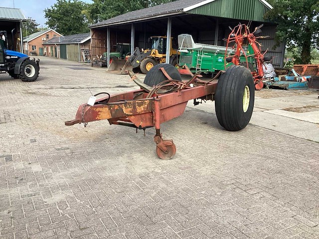 Mesttank onderstel - afbeelding 1 van  5
