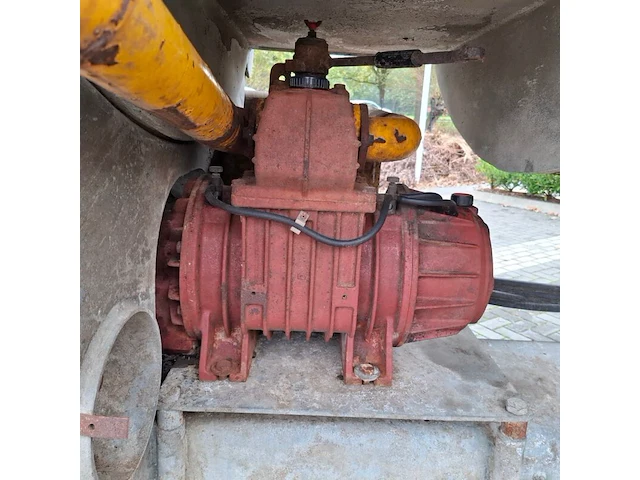 Mesttank, peecon, zt 10000, 1995, met bemester - afbeelding 8 van  32