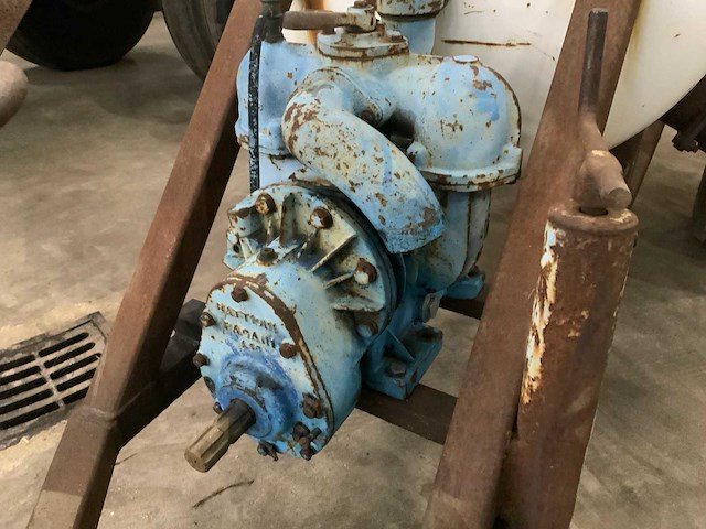 Mesttank - afbeelding 9 van  9