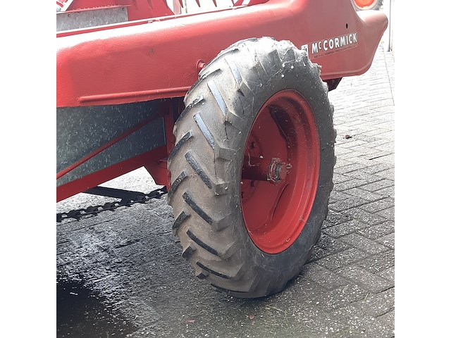 Mestverspreider mc cormick - afbeelding 4 van  15