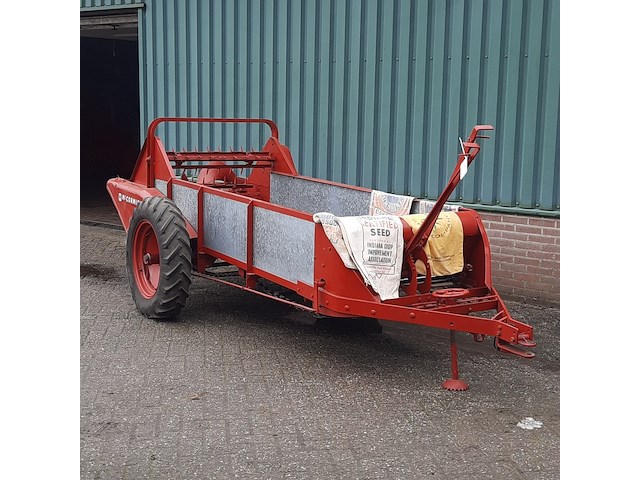 Mestverspreider mc cormick - afbeelding 1 van  15