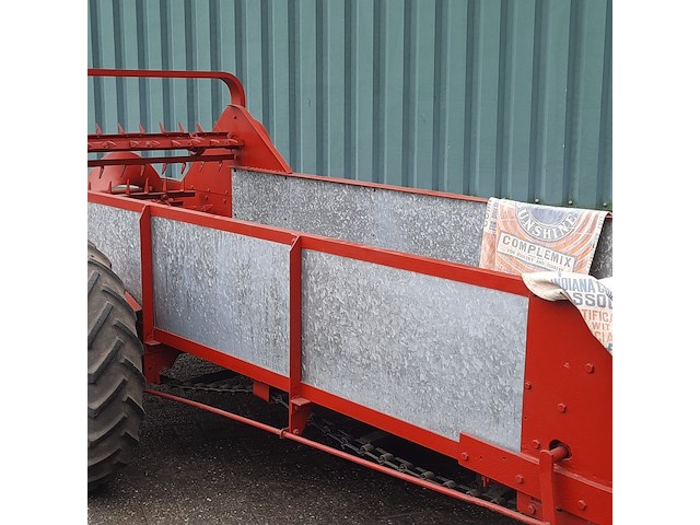 Mestverspreider mc cormick - afbeelding 9 van  15