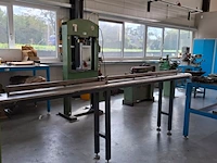 Metaal afkortzaagmachine met aanvoer/afvoerbaan bewo, cpo 250ht, bouwjaar 2008 - afbeelding 2 van  14
