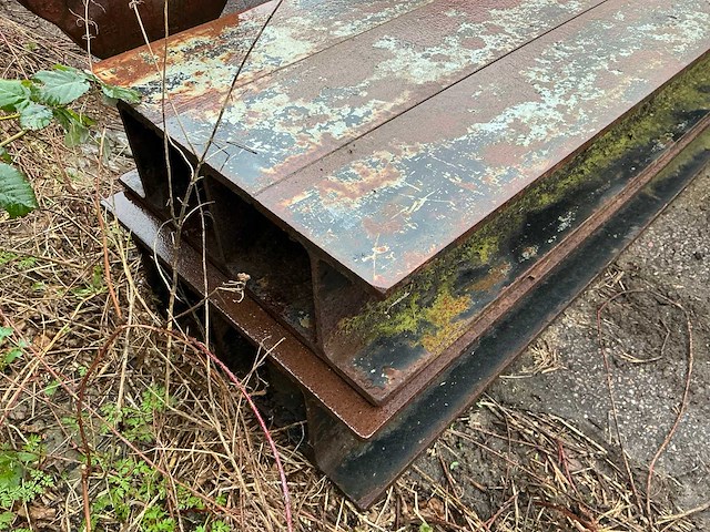 Metaal elementen (2x) - afbeelding 1 van  3