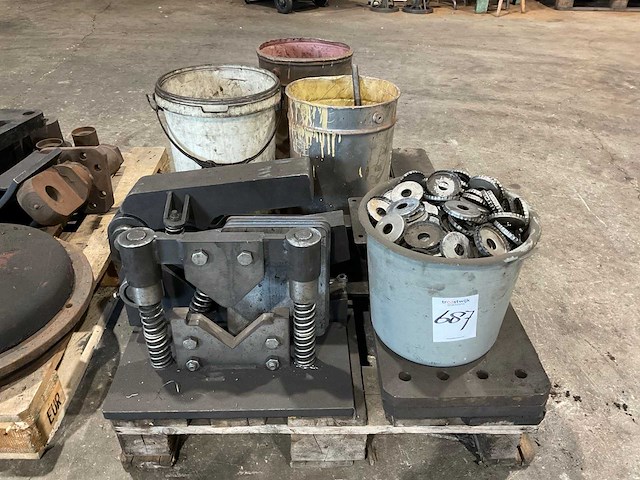 Metaal vormgereedschap - afbeelding 1 van  7