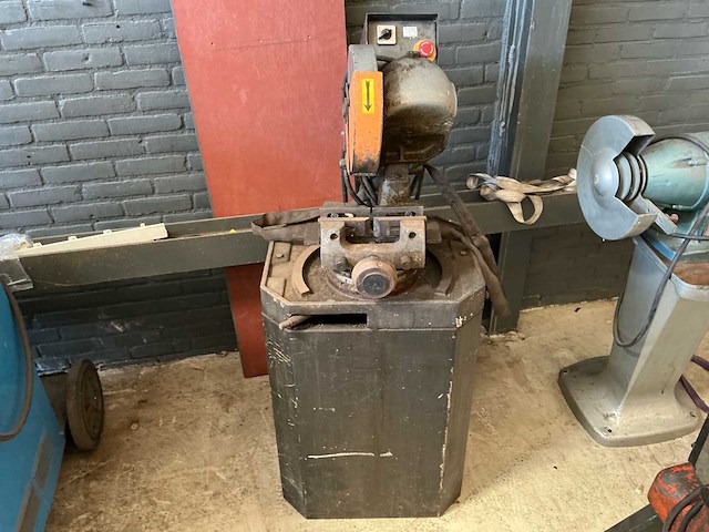 Metaalbewerking machines (4x) - afbeelding 17 van  17