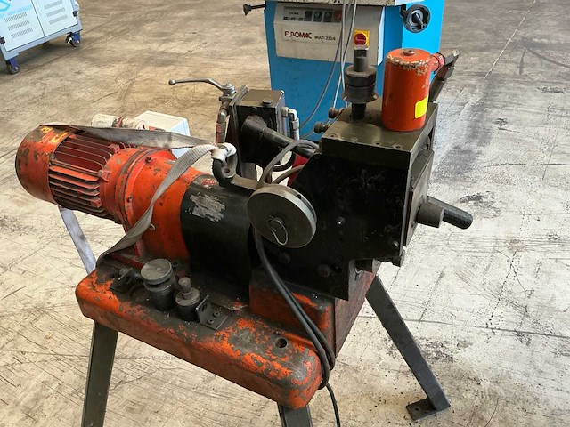 Metaalbewerking machines (4x) - afbeelding 8 van  17