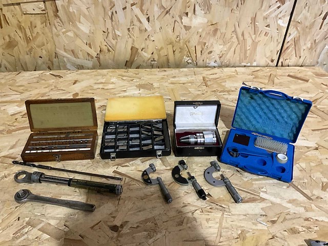 Metaalbewerking meet- en snijgereedschappen - afbeelding 1 van  7