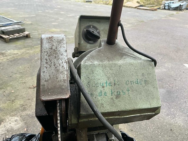 Metaalcirkelzaag / afkortzaag - afbeelding 13 van  13