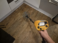 Metaaldetector met zoekspoel en armsteun – compleet met handleiding - afbeelding 9 van  9