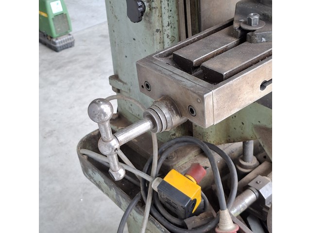 Metaalfreesmachine, rumag, revis - afbeelding 3 van  25