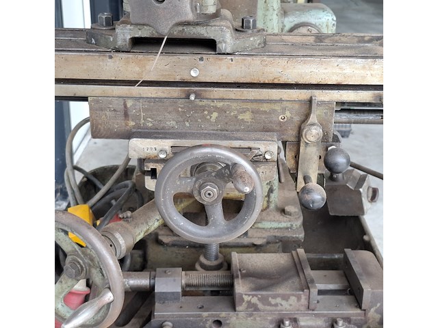 Metaalfreesmachine, rumag, revis - afbeelding 4 van  25