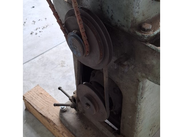 Metaalfreesmachine, rumag, revis - afbeelding 9 van  25