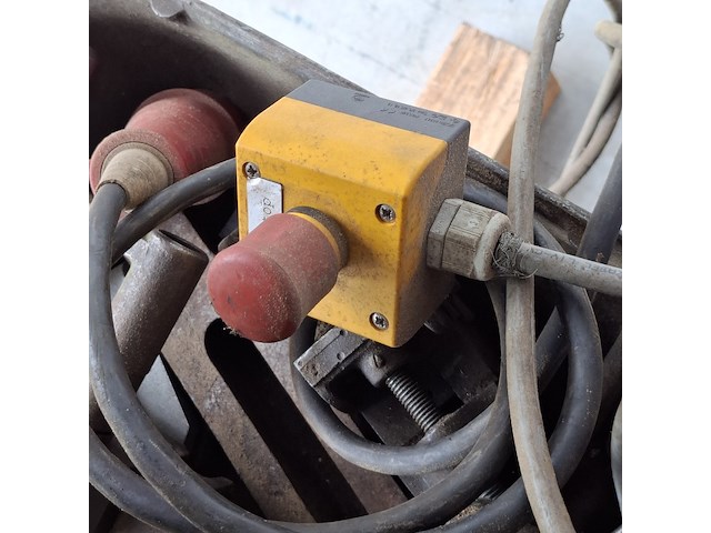 Metaalfreesmachine, rumag, revis - afbeelding 10 van  25