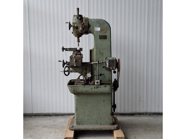 Metaalfreesmachine, rumag, revis - afbeelding 1 van  25