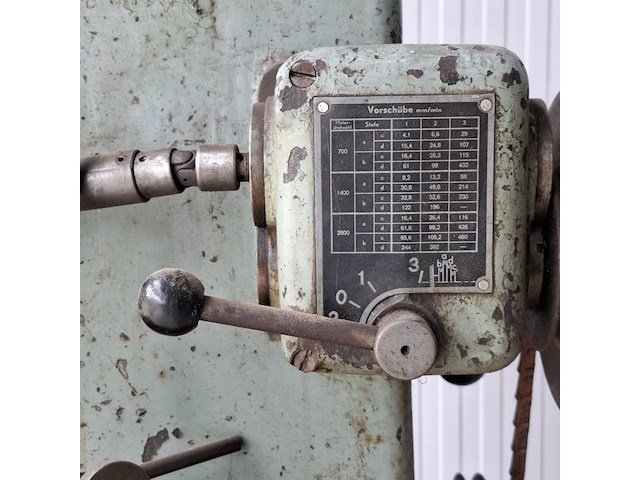 Metaalfreesmachine, rumag, revis - afbeelding 16 van  25