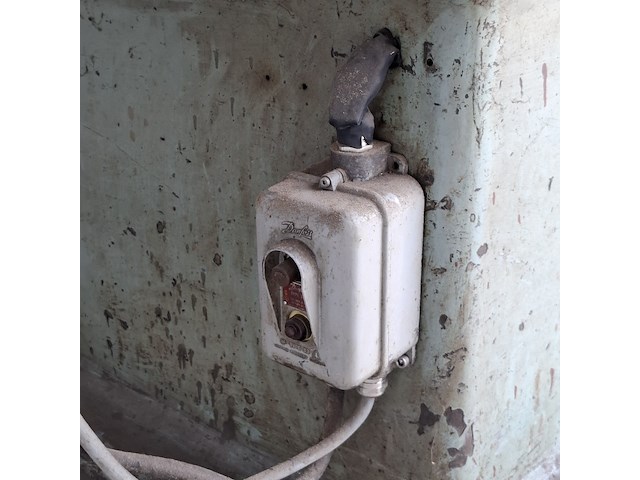 Metaalfreesmachine, rumag, revis - afbeelding 18 van  25