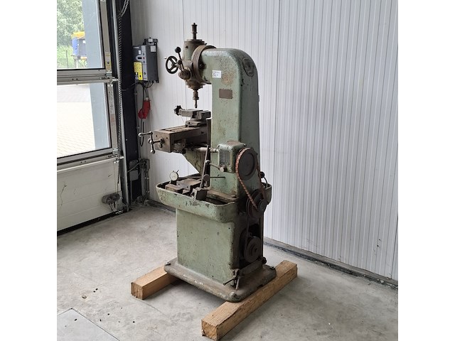 Metaalfreesmachine, rumag, revis - afbeelding 12 van  25