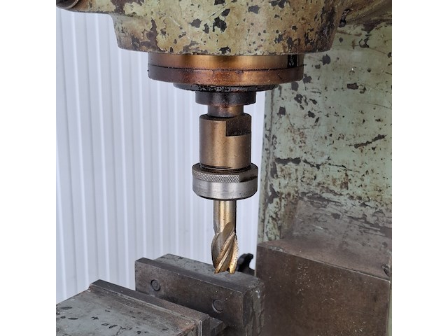 Metaalfreesmachine, rumag, revis - afbeelding 23 van  25