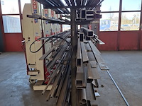 Metaalstelling met partij metaal - afbeelding 8 van  12