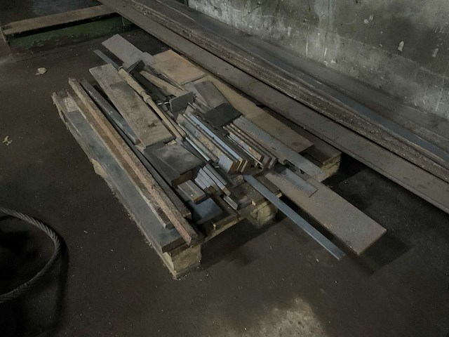 Metaalvoorraad, (c) - afbeelding 7 van  15